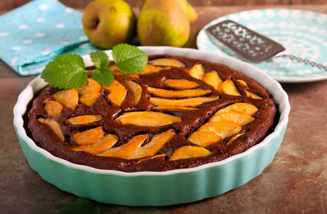 Gâteau au chocolat et aux poires