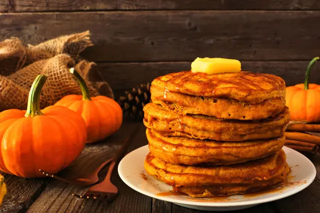 Pancakes au potiron moelleux