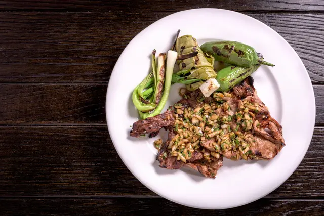 Carne asada, steak mexicain mariné