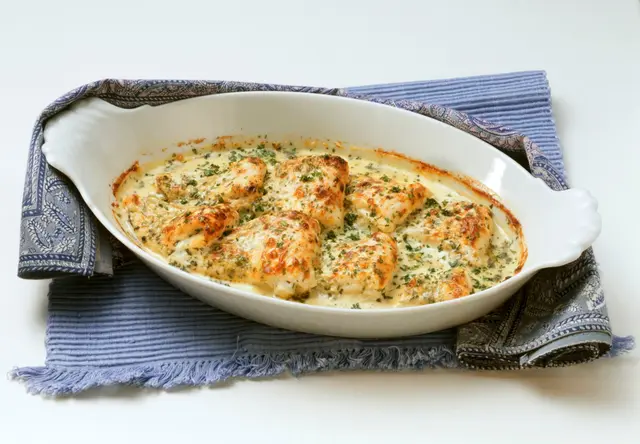 Filet de sole à la crème parfumée aux herbes