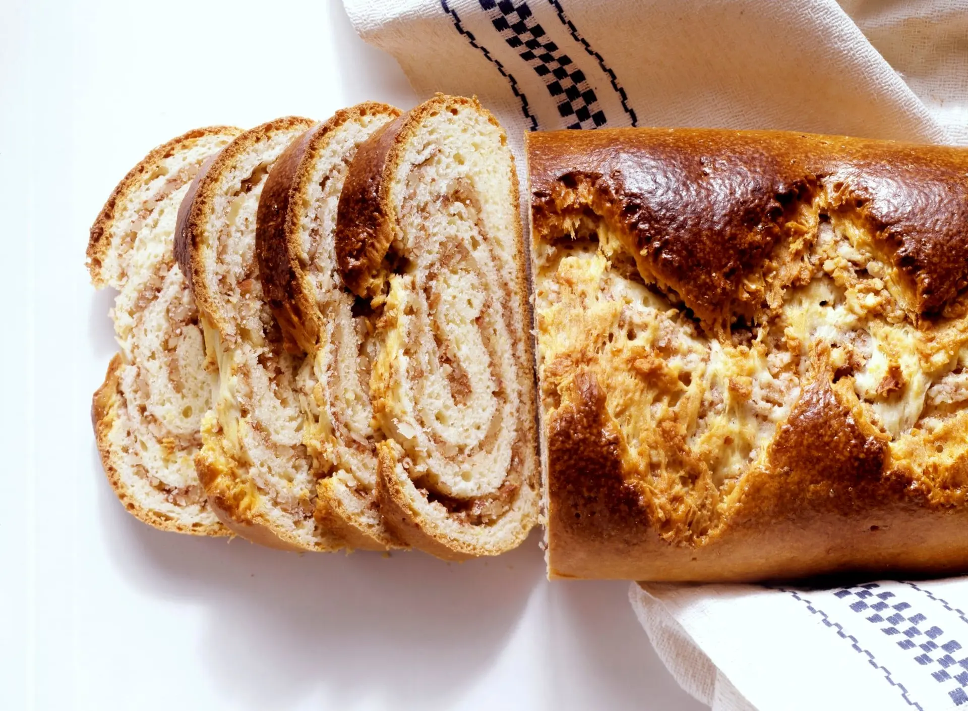 Pain aux amandes sucré