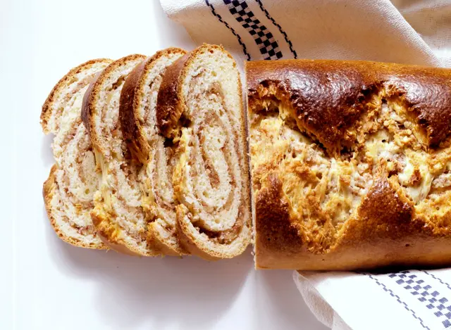 Pain aux amandes sucré