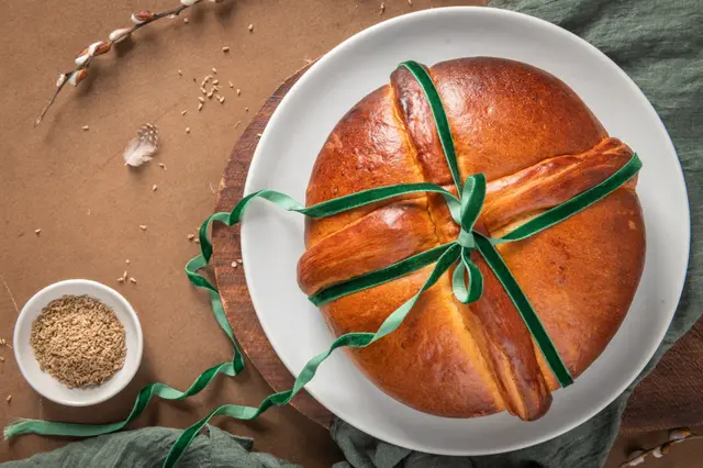 Gâteau de Pâques traditionnel portugais Folar sans œufs