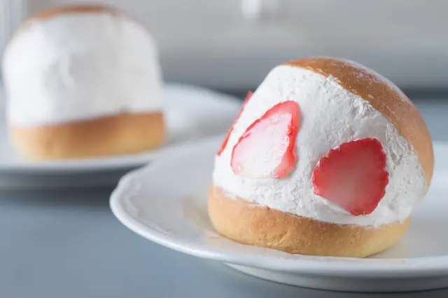 Maritozzi à la fraise