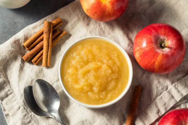 Compote de pommes maison