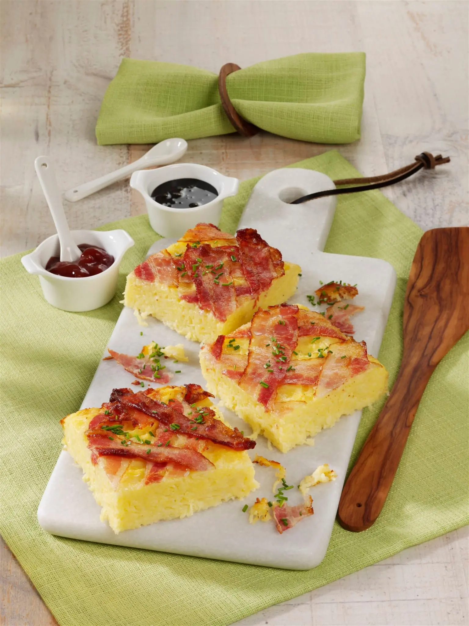 Gâteau salé westphalien à la confiture et aux fanes de navet