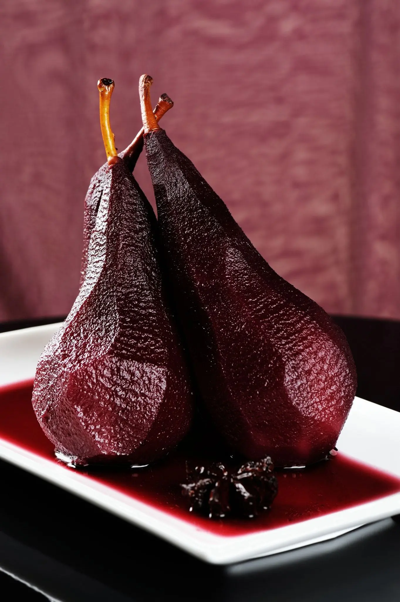 Poires au vin rouge
