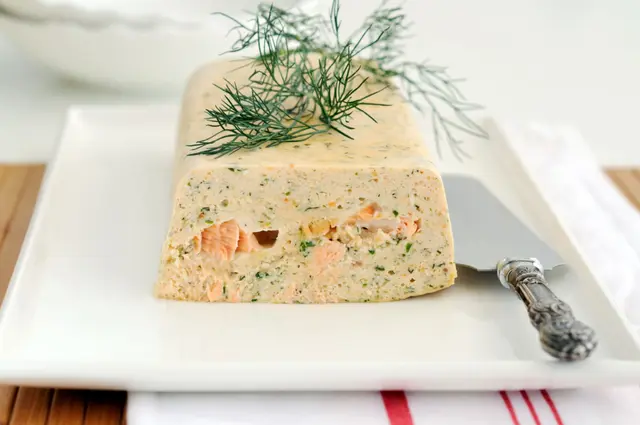 Recette de terrine de saumon frais et fumé