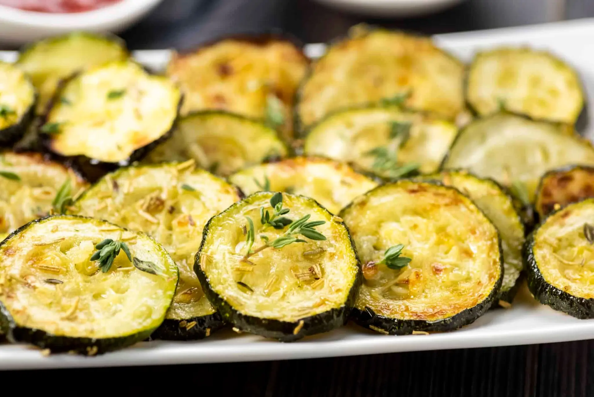 Chips de courgettes au four