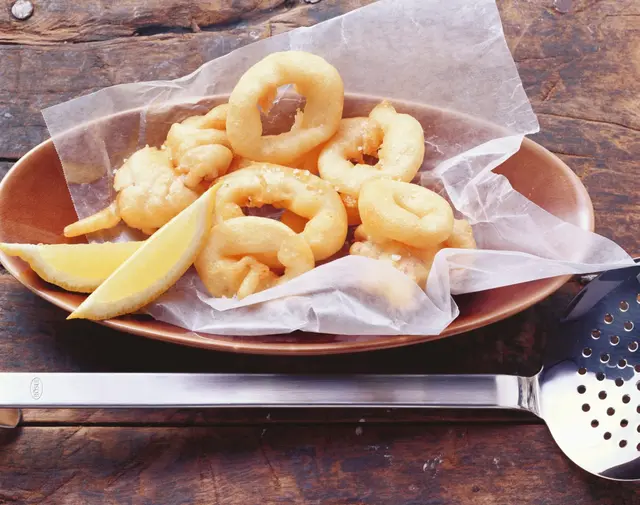 Calamars frits en pâte à la bière