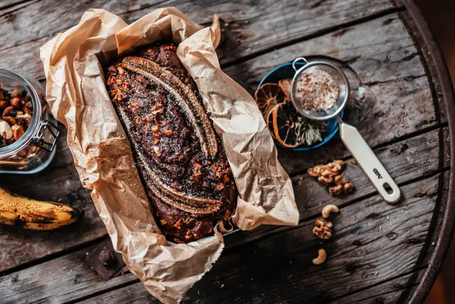 Pain aux bananes et aux noix
