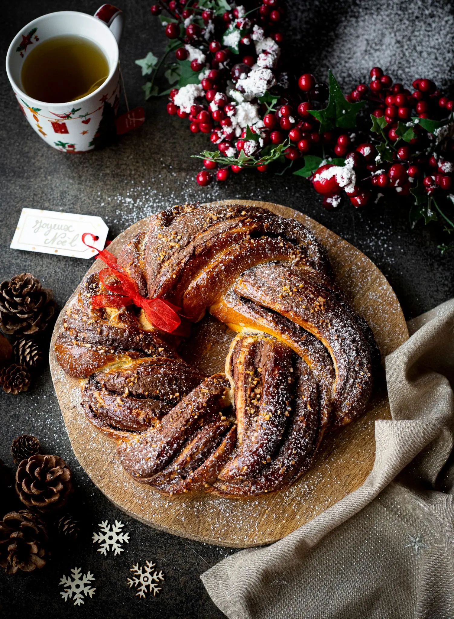 Kringle, couronne briochée chocolat-noisettes