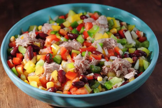 Salade de thon et haricots rouges
