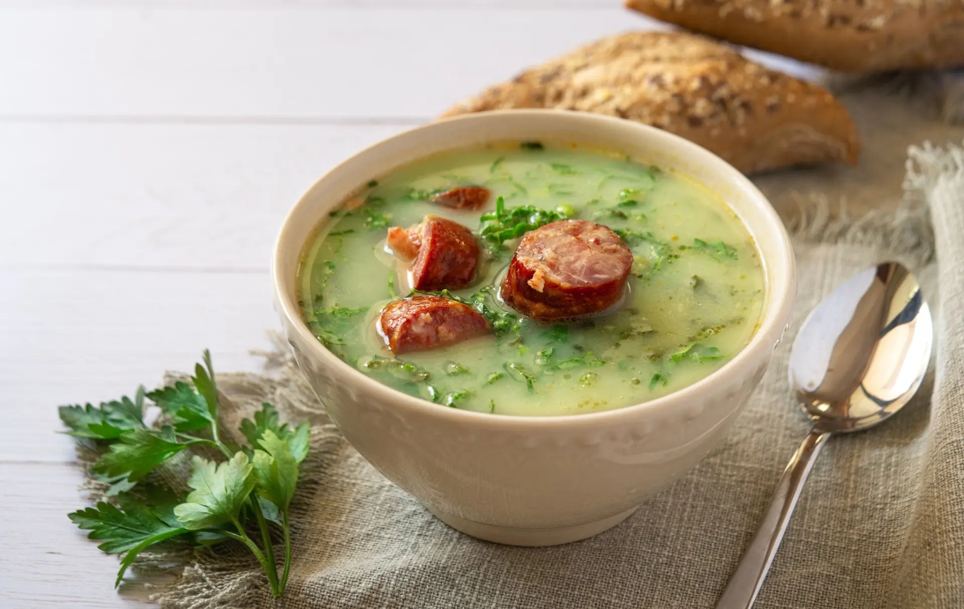 Caldo verde, soupe au chou portugaise