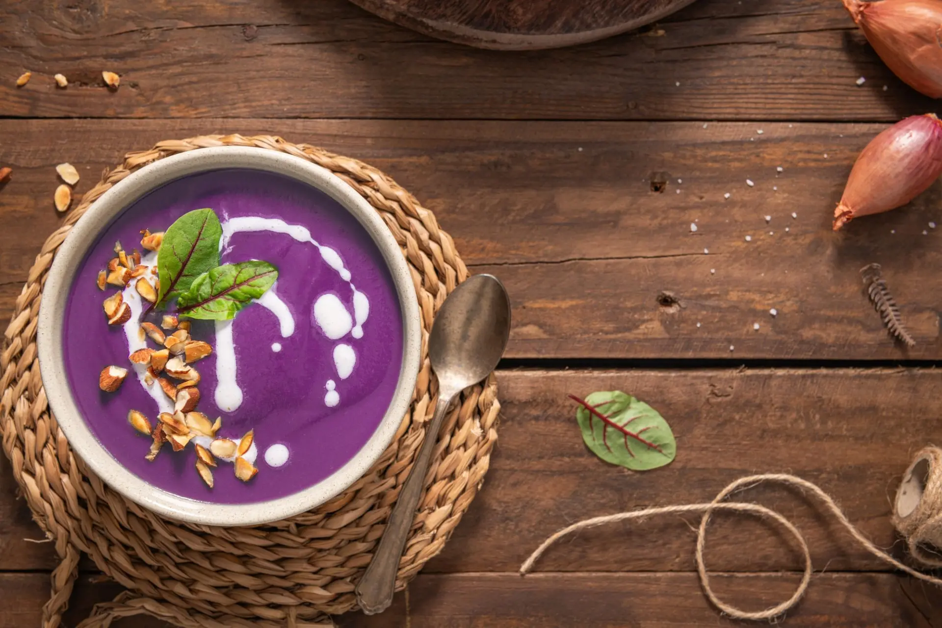 Soupe à la patate douce violette