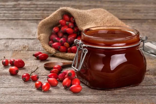 Confiture de cynorrhodon (églantier)
