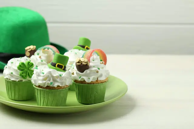 La nourriture irlandaise de la Saint-Patrick (le 17 mars) : traditions authentiques et recettes emblématiques