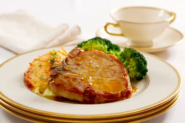 Côtelettes de porc laqué moutarde et miel