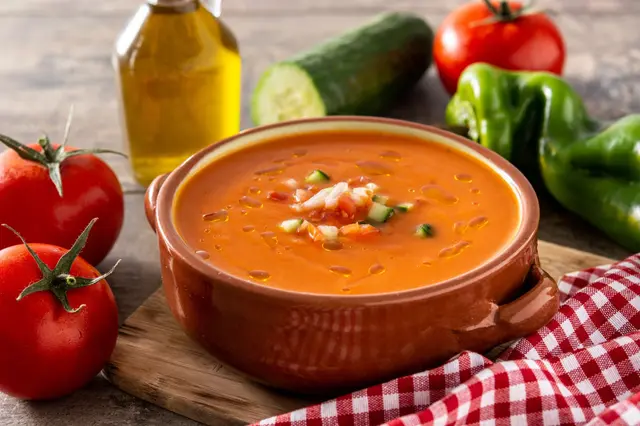 Recette traditionnelle du gaspacho andalou authentique