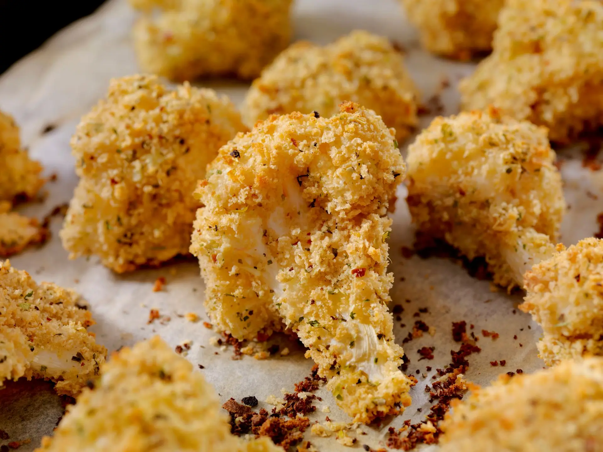 Chou-fleur en croûte d'herbe et parmesan