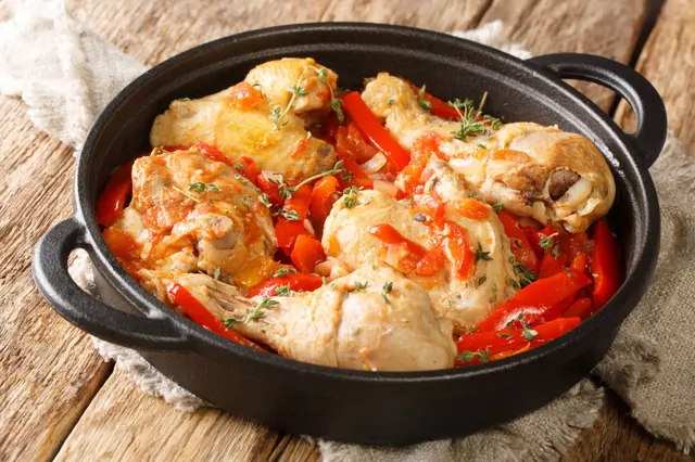 Recette de poulet à la basquaise au four