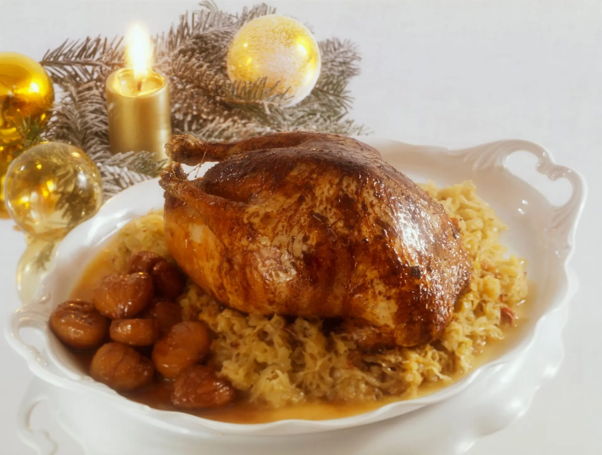 Faisan rôti sur choucroute au champagne et marrons