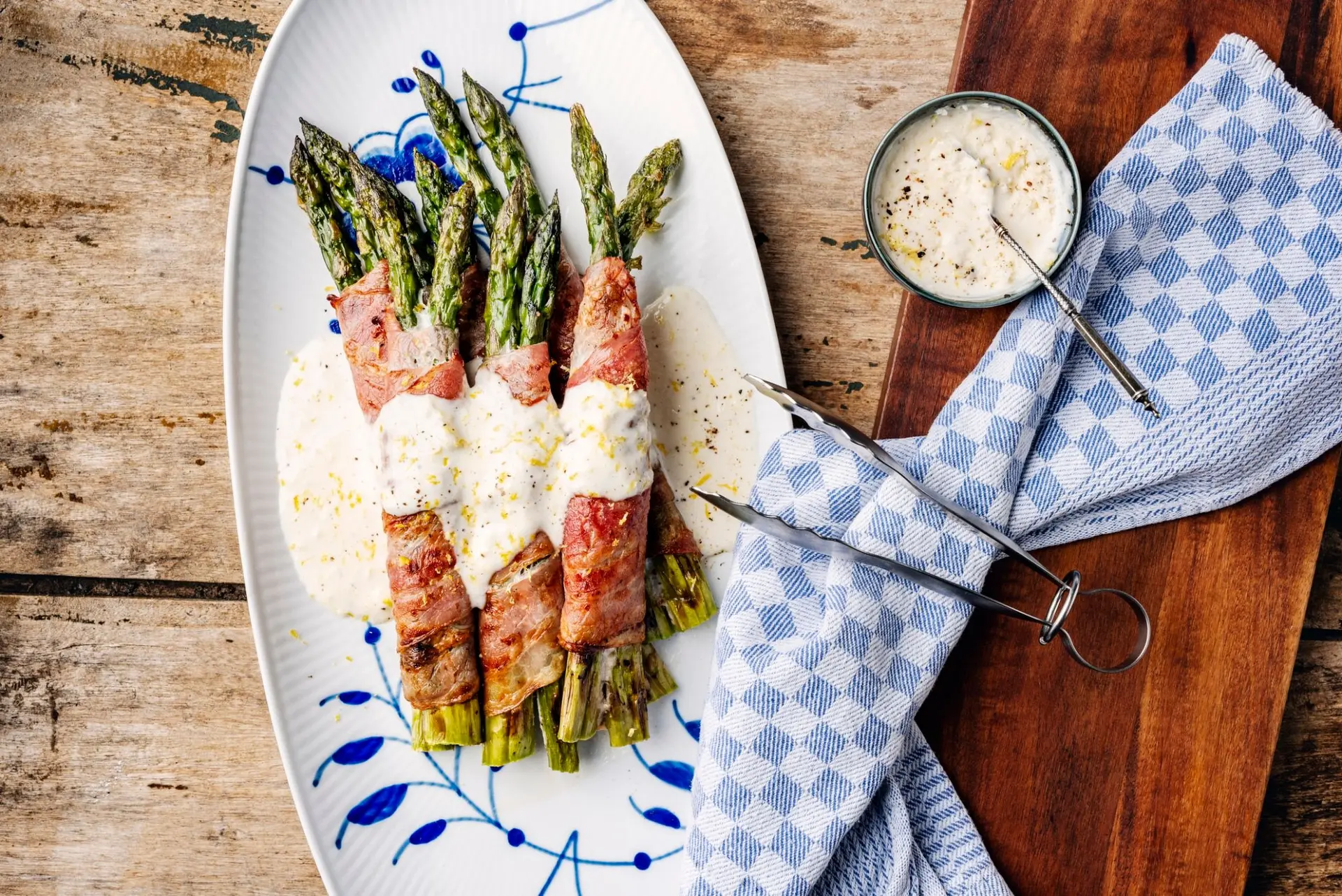 Asperges dans du bacon
