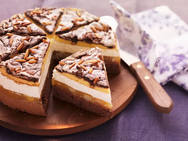 Tarte meringuée aux poires et pignons de pin