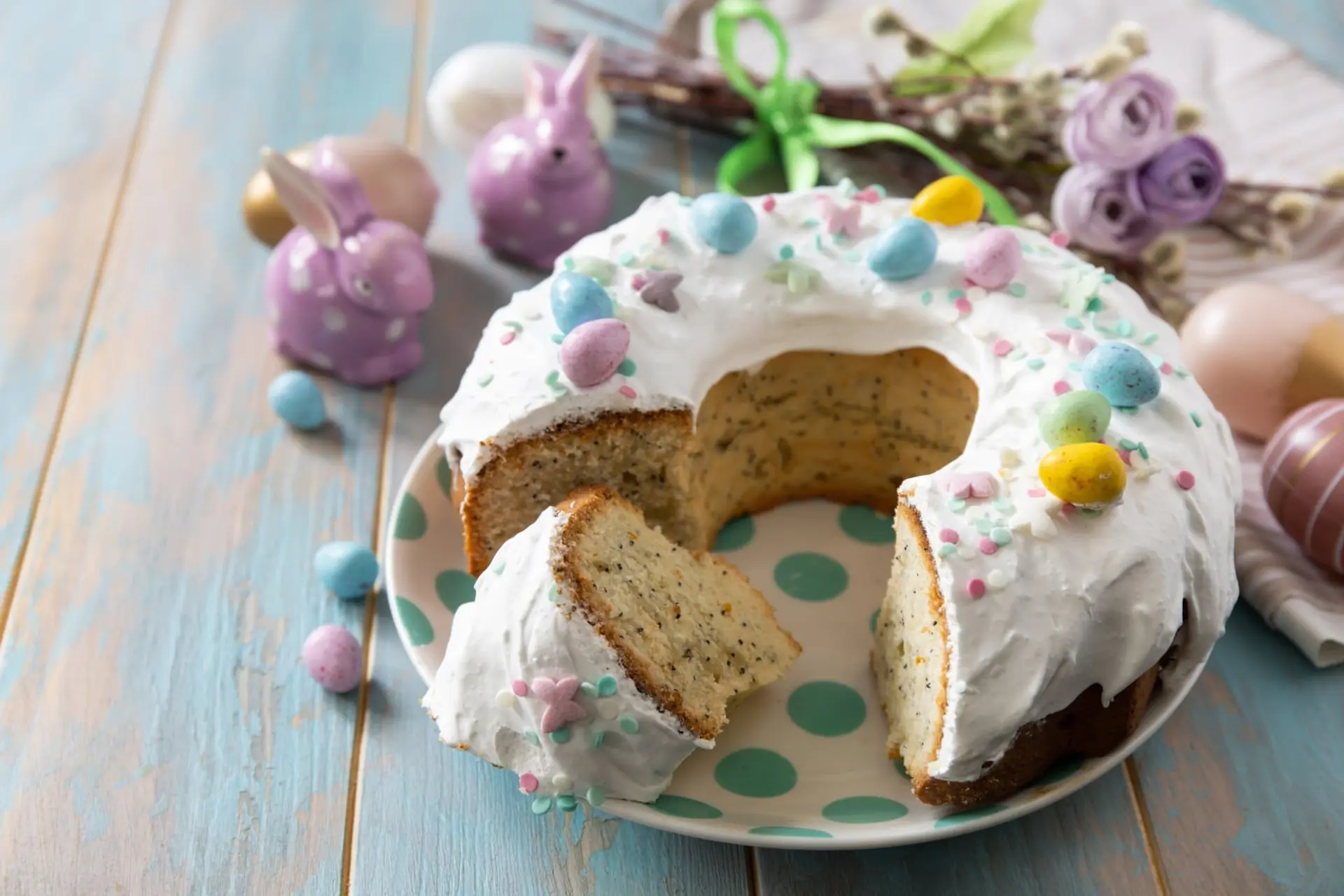 Gâteau glacé de Pâques au citron